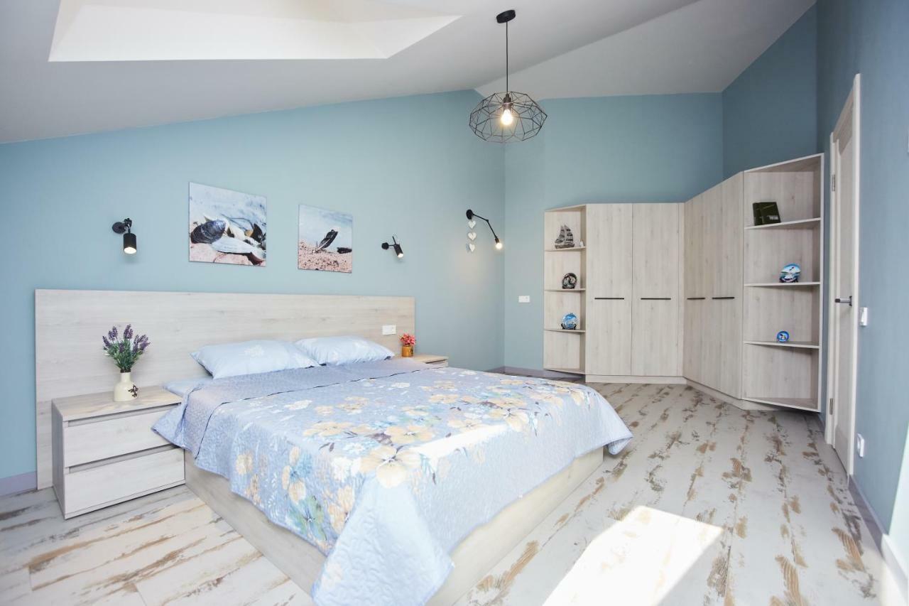 Luxury Apartment In The Heart 오데사 외부 사진