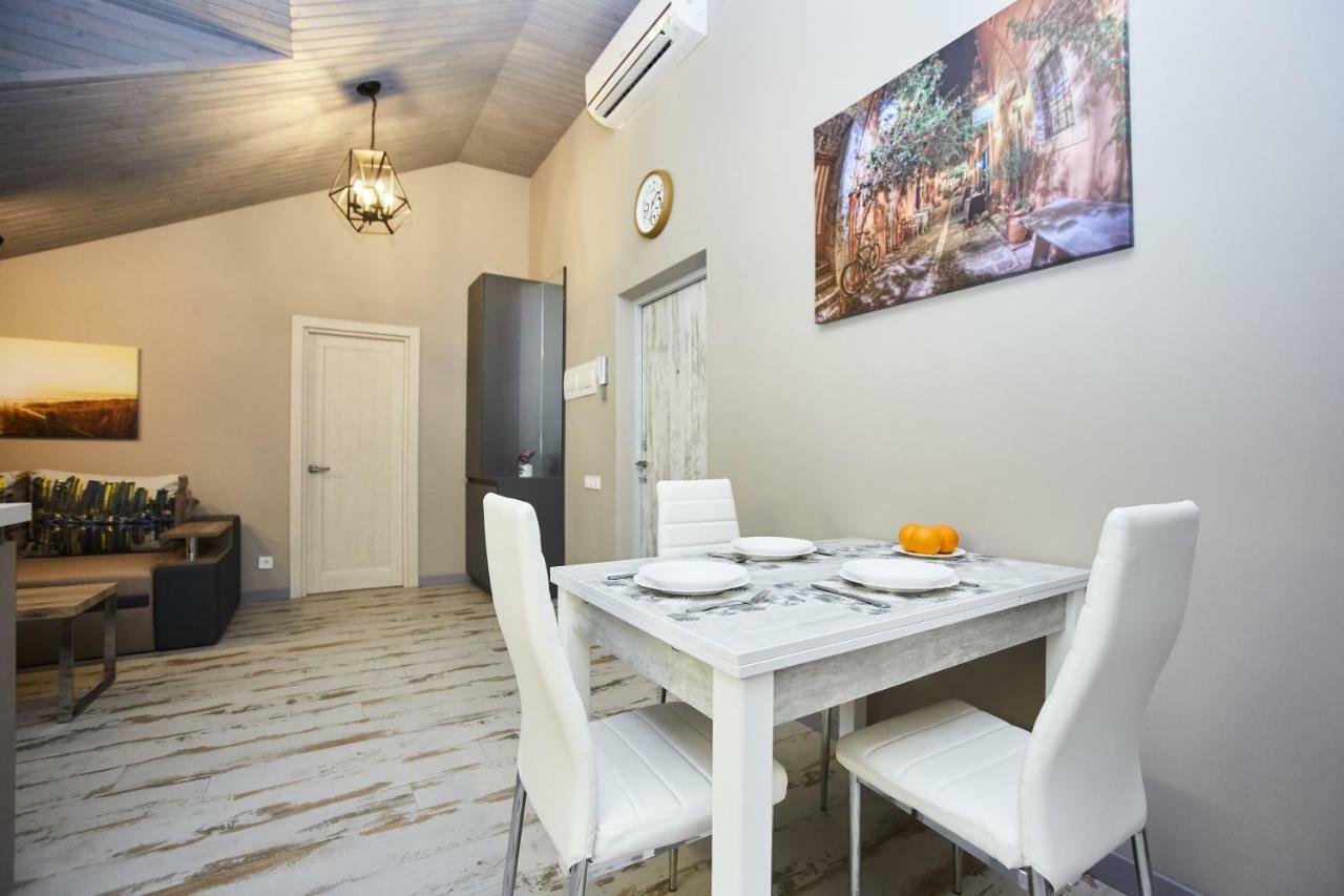 Luxury Apartment In The Heart 오데사 외부 사진